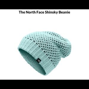 North face shinsky beanie in purple and black!